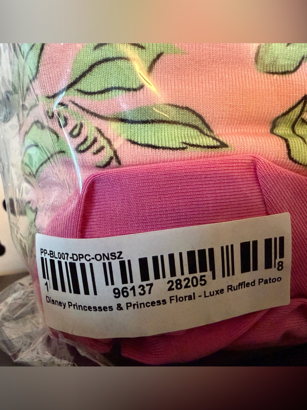 Posh Peanut Disney Princess & Princess Floral Luxe Ruffled Patoo Blanket - Picture 2 of 3